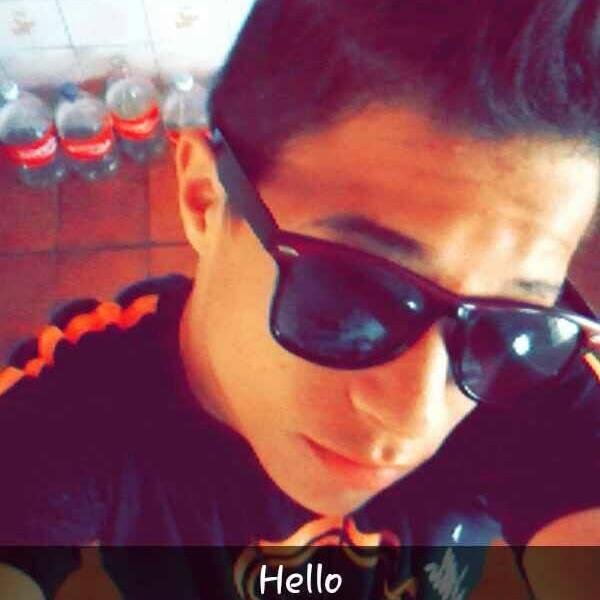 a lembrança do teu beijo quase me leva a loucuraaaa sim sim sim esse amor é tao profundo