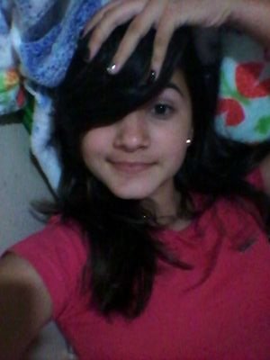 polly_uai's profile picture. rlx o mundo da voltas