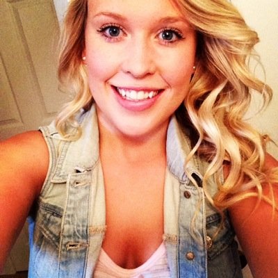 x_tina8's profile picture. 