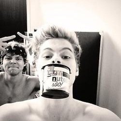 Professional fangirl. Too many fandoms, not enough time. The feels are real with this one. ☻1D ∙ 5sos ∙ Ed Sheeran • YouTubers ∙ TFIOS ∙ Hunter Hayes ☻