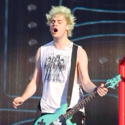 5sosiben's profile picture. hi, you just got a free follow. Please, follow back my main profile, @r5yeah. Have a good day beautiful.