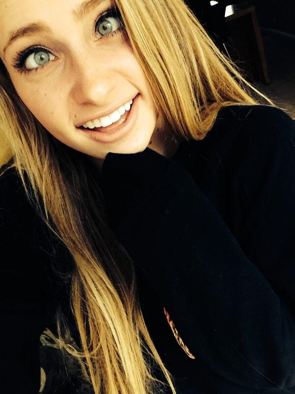 courtney tell me why the fuc* are you so perfect / i swim / a lot