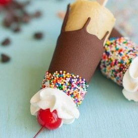 Dessert pictures that make you go mmmmm ;)
**i do not own these images!**