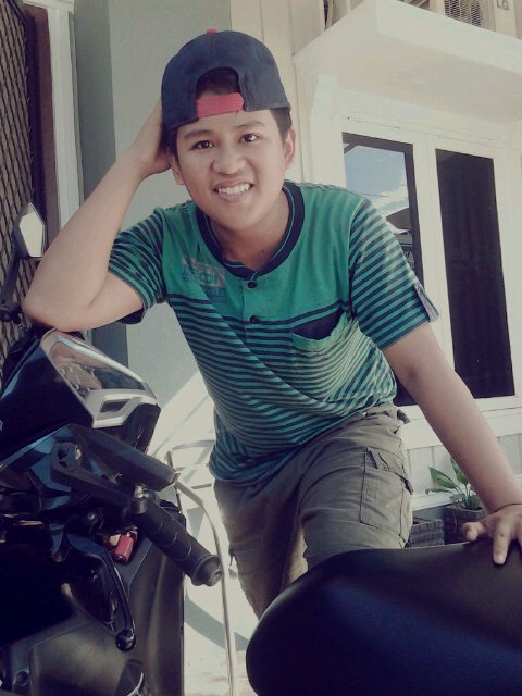 Official Twitter Account Andi Nur Alim •| Jalanilah hidup ini bagaikan air mengalir•|Next-Syukuri Ap Yang Ada♥Allah♥Fams♥Fcb