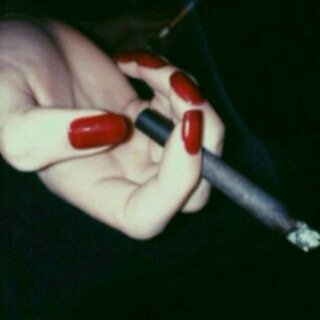 ريماا - 21 سنه - جريئه - احلف بربي اني بنت ومحتاجه جااد وكااش صاادق معاايا واسعدو و ادلعو وهو كمانا - اللي يبغى يلعب خليك بعيد عني -في شروط قبل التعارف