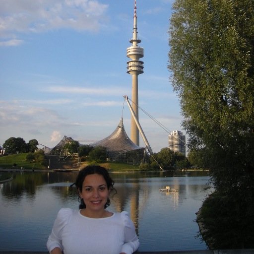 virigarza's profile picture. CSM @procoretech /Former International @prezi / Multilingual Tweets, Español, English, Deutsch. Opinions are my own.