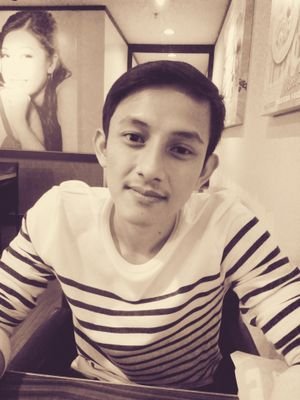 Hope get into good graces with friend that sporting and can make me happy...wechat Id : fadli92