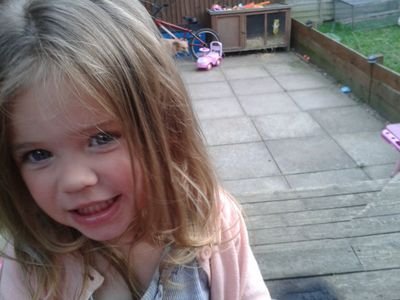 DenchCarl's profile picture. 