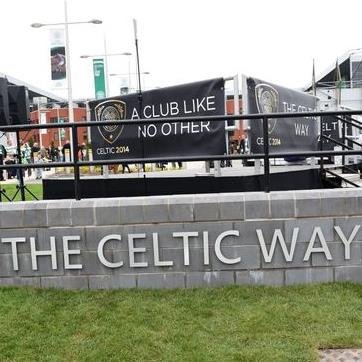 Hi I am 23 years old from Glasgow and support Celtic. Love a good laugh and a good booze. @ me and I will follow back. Cheers :)