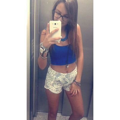 Hippie, zen KARMA Preocuparse es como llevar un paraguas esperando a que llueva.

instagram:alejandrabirr