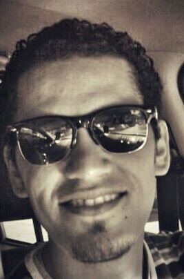 aspuche84's profile picture. Aprende como si fueses a vivir toda la vida, y vive como si fueras a morir mañana.