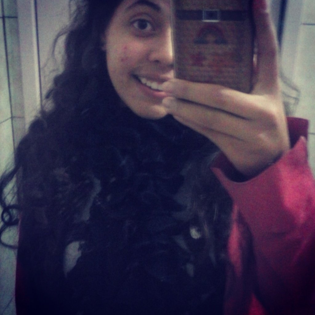 Devota de Maria, 17 anos, Espero em Deus,e meu coração é todo do meu Senhor! szsz. Whats: 55 41 97453142