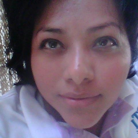 MiNoheli's profile picture. ¿Te cuento un secreto? Las personas más frías, que parece que no les importa nada, esas son las que guardan mundos de sentimientos dentro.
