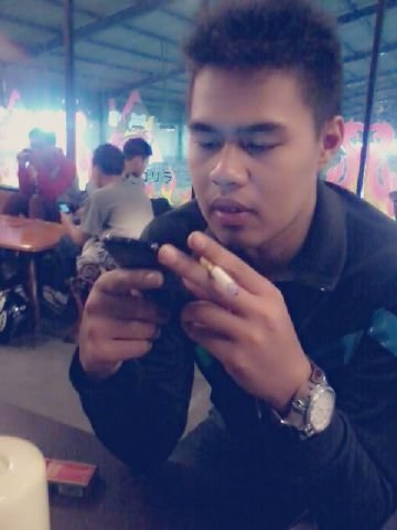 DikaHinaMaki's profile picture. ♥MYRNA SAPTARINA♥                            PEÑA REAL MADRID de INDONESIA           MUSIC AND BASKETBALL