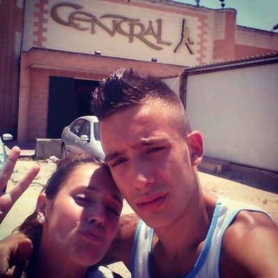 cada uno tiene lo que se mereze!!