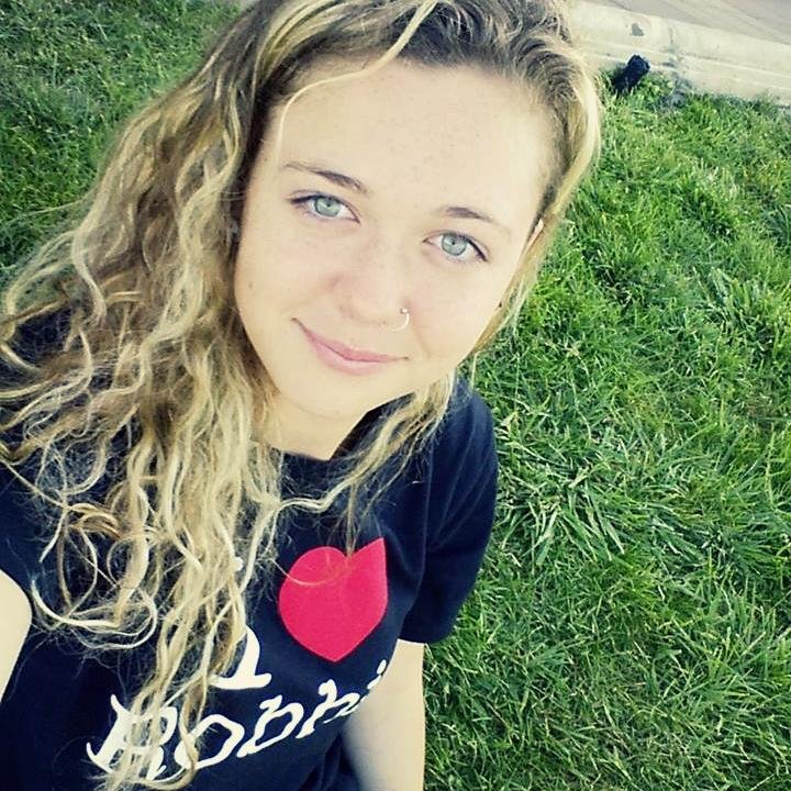 16, English/Maltese , RHCP, Robbie Williams, Sports, Judo