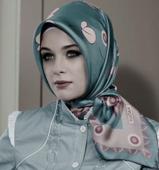 كل ما يخص المراة من حلويات مغربية , وصفات طبخ  ,خلطات صحراوية , خلطات للوجه  , اعمال يدوية  , موضة ,  طلب الوصفات الخاصة و تلبيتها في الحين