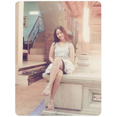 puspa_pusmeong's profile picture. Smk Kesehatan Maharishi 
follow me , followback ? mention :)