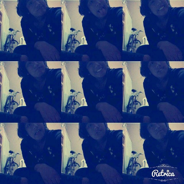 BARCELONISTA DE CORAZON :3 .Me Gusta Casi Todo Tipo De Música. Amo El Fútbol /.\  Soy Un Poco Relajosa xd c: /Mis Mejores Amigas Son Las Mejores *-----* .