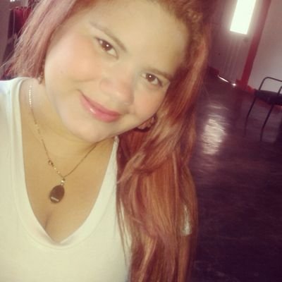Venezolana, buena vibra y de gran corazón.