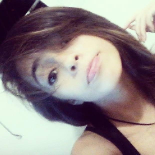 jullyanagouvei1's profile picture. ~adiciona no facebook http://t.co/HBA7T8C8QM segue no ask http://t.co/iA6eJsqrsL 3 sigo todos de volta 3