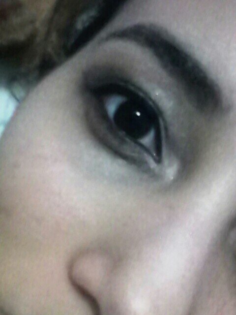 21 anos. Precisando de férias, se possível remuneradas ;*