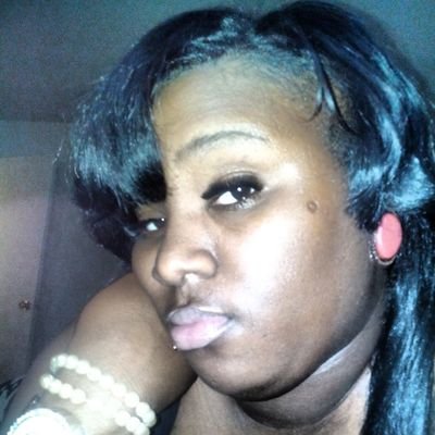 Instagram:  __essshh , Kik: essshhh