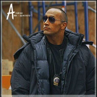 __y38x's profile picture. 