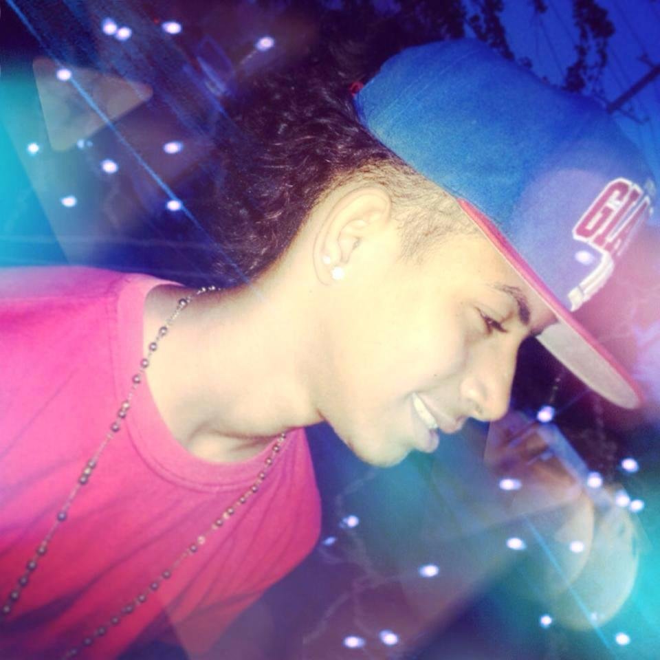 Sii Tєє Pegαn Los Cuєrno є Que No Tα En Ti     ♥