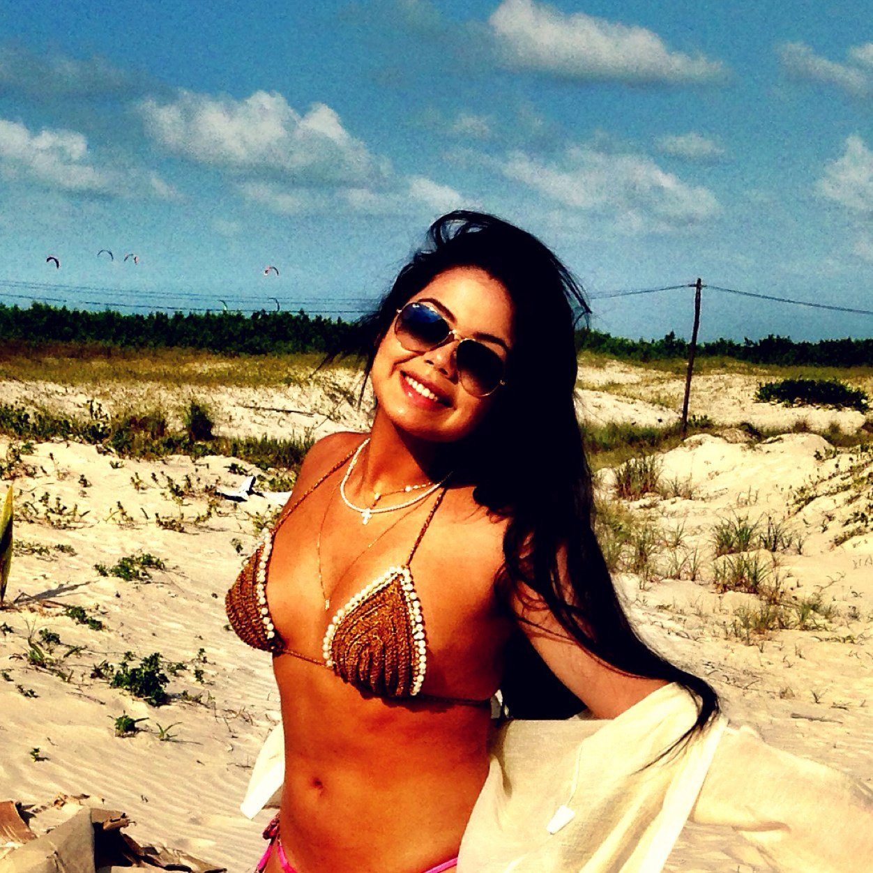Fê..liz!
