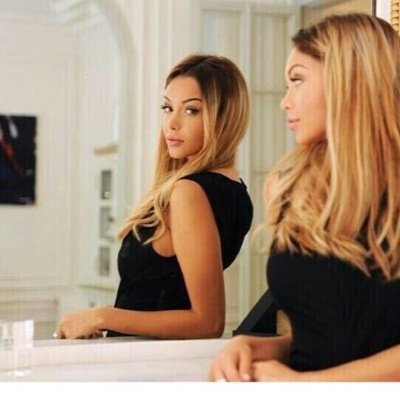 Sam.  #teamJul #TeamRimk. Nique ta mere cupidon F*ck l'amour #teamCelibataire #TeamIphone, maman ma reine. ✋
