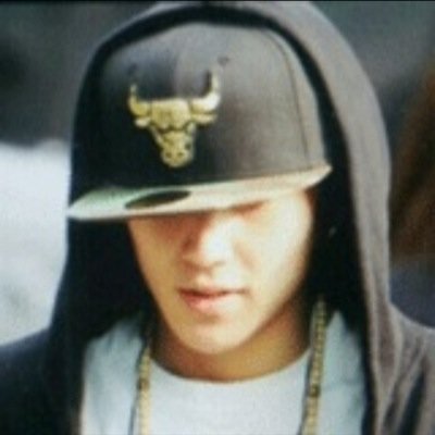 gloomy jongup.