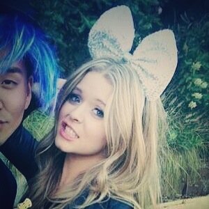 squashaismydrug's profile picture. Sometimes I accidently call her Shasha. Squasha slays the best of me. Especially my heart. Yeah. She slayed my heart and took my love. She tweeted me on 7/17/14