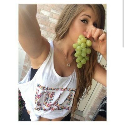 ➡I'm Chloe. I'm Savnnah and We ♡ taylor⬅     ||||Fanpage Of @TaylorJohnson98||||