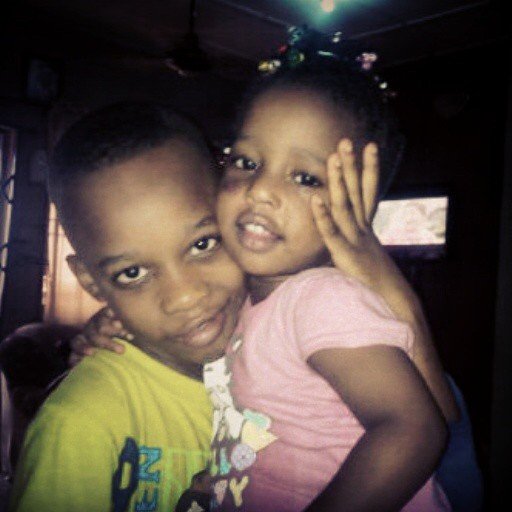 Eeerrrm..mad fella. #TeamYabaLeft.#TeamInsane.#TeamKogbadun.#Team Barca. Above all...dx lad is cool. Scroll down and hit d ff button# ama follow bak ̈́ ͂ ̷̐ ̈́