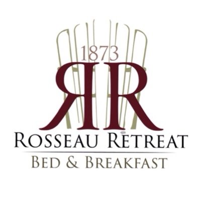 Take a pause in time as you enjoy the quiet solitude & spectacular natural surroundings of the Muskoka Lakes.