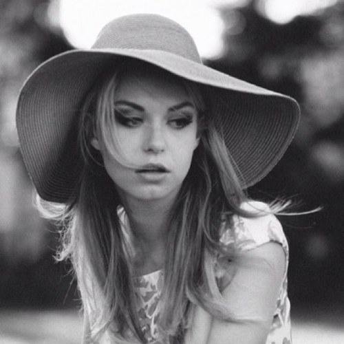 I'm that girl that thought she had gotten impregnated by an angel, fell for the wolf boy, and everything was perfect until my world got flipped upside down.