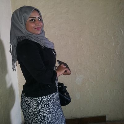 دع الناس يتحدثون من خلفك
ويغتابونك هل يوجد شيء اجمل
من الاجر بدون عمل :
