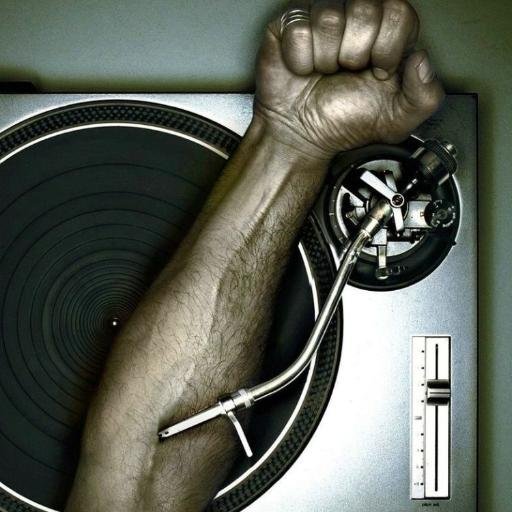 kamikadzer007's profile picture. ...ройбуш, косяк и 5 минут фанка...