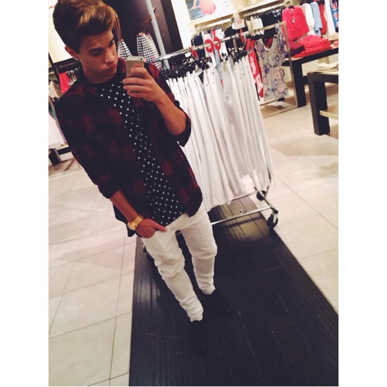 The_Jay3000's profile picture. Jordan. 17. Basketball. New York.