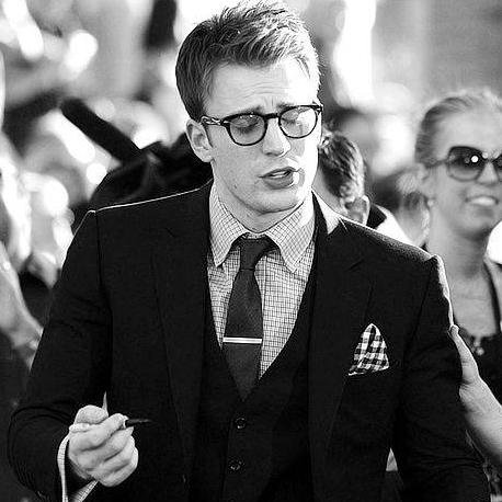 [SEMI-HIATUS] | shy, bi, and ready to try | 'til the end of the line with: @actual_amnesiac  |