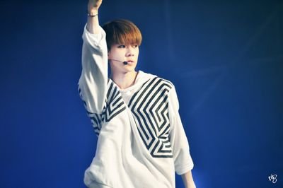sehun - 18+ wanna play? dm #kaumhorny