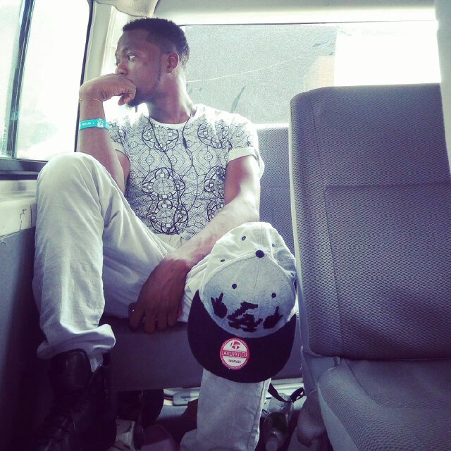 Kennis Music Producer,Studio Engineer & song writer