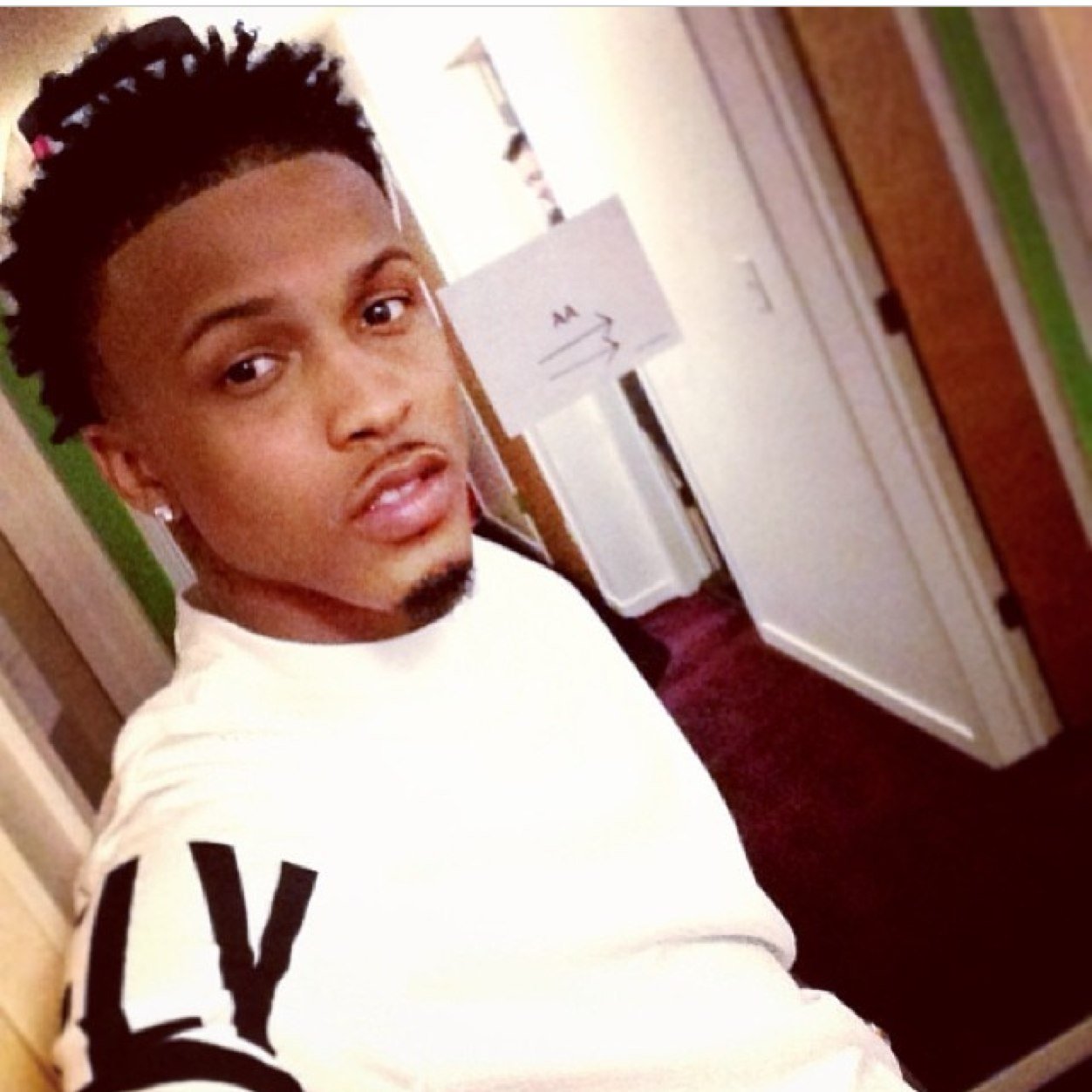 AugYunng's profile picture. Im just a young nigga thats tryna live life ✨ Parody niggah dont get it twisted