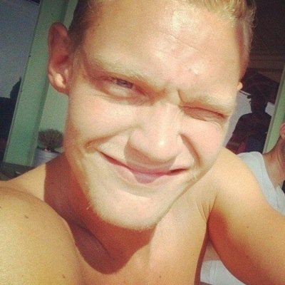 Dit account is voor fans van die lieve, leuke, mooie, gekke Ferry Doedens ! ♥ ( @doriandenhaanx )