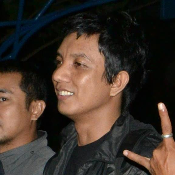 Adheabdullah's profile picture. yamaha music school makassar