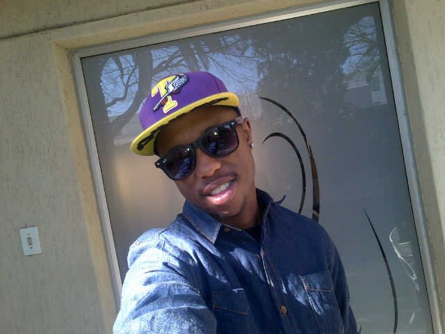 SANDF/DJ/motivator/humble/down to earth/outgoing/networker/ what more can I say I'm fabulous and some call me SIR VOLTS