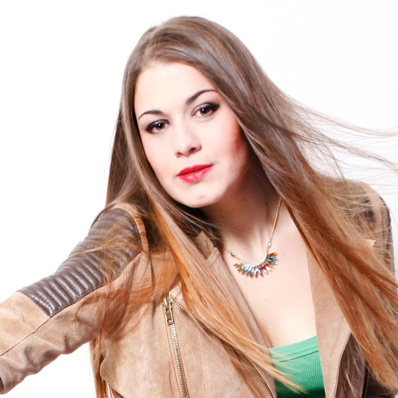 Olga18375's profile picture. 