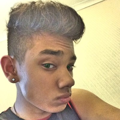 moinur12's profile picture. 16// football// fashion// music~ luv Cheryl & Ariana~ piffays