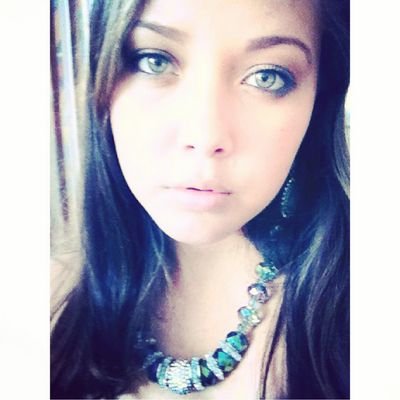 #20 #ProudLeo #singer #Amsterdam  ♥ NF=NFB ☺ (Mention me) #InARelationship Instagram: liizofficiall follow me! :)